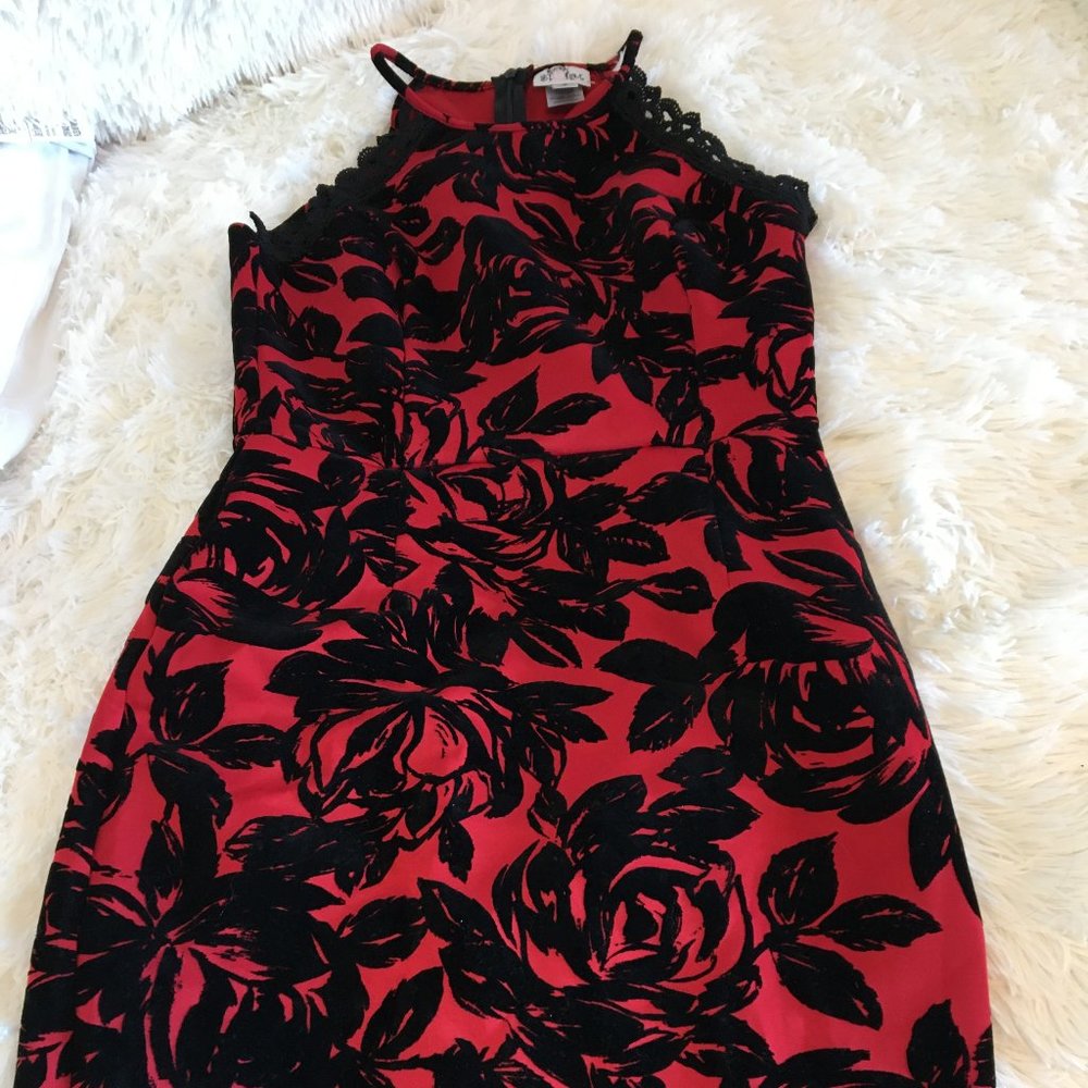 Coctail Dress, New, Size Small, Black & Red